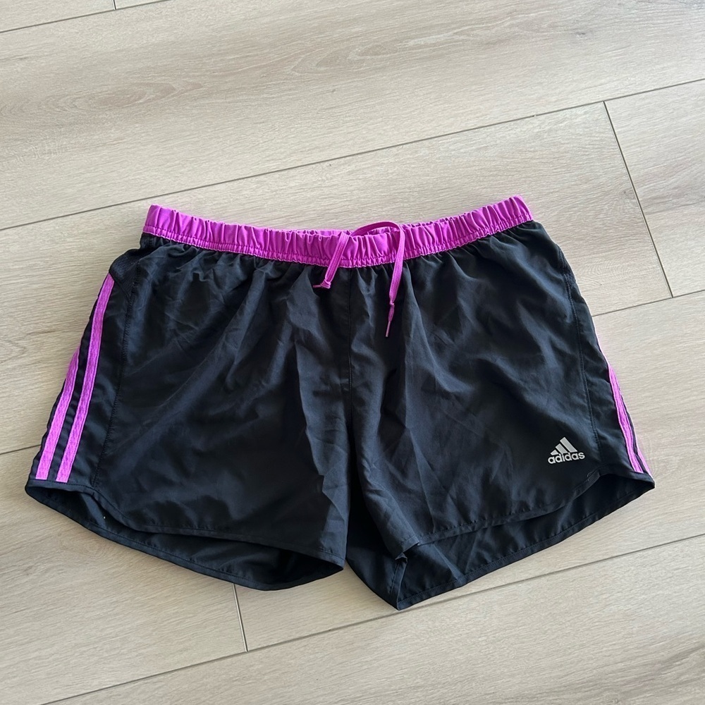 Adidas Response Women’s Athletic Lined Running Shorts Black & Magenta Size Large